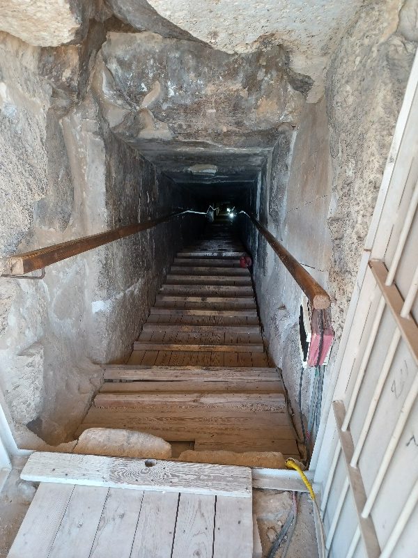 Passage, Bent Pyramid