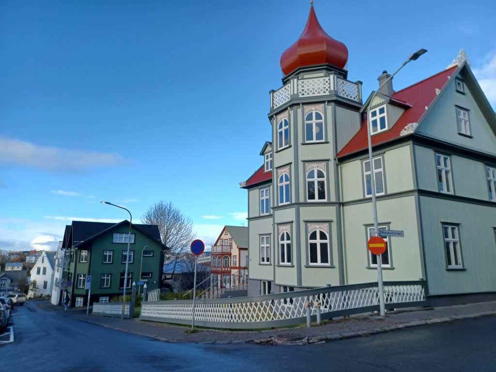 Quiet backstreets of Reykjavik