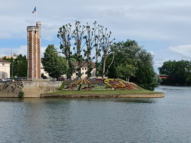Tour de Doyenne, Chalon-sur-Saône
