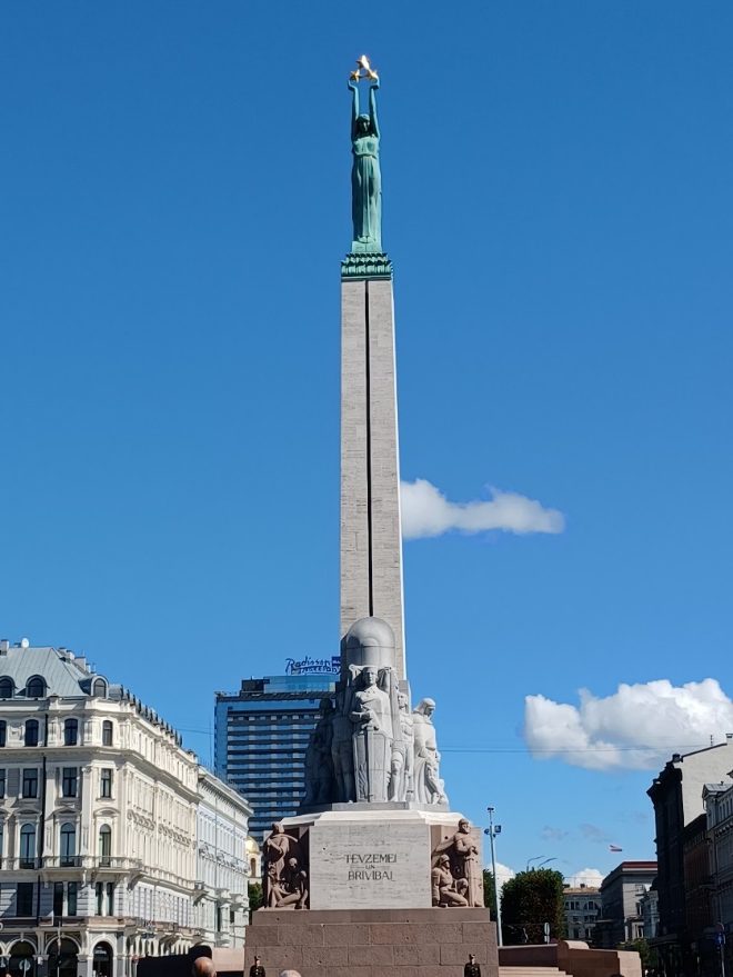 The Freedom Monument, Riga