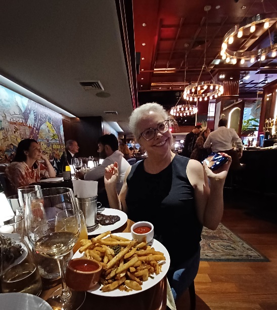 Ellen with steak and chips