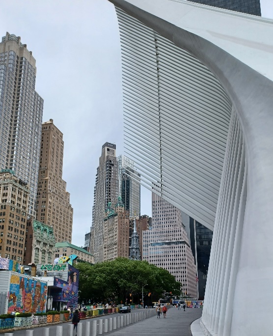 The Oculus with St Paul's Chapel middle distance