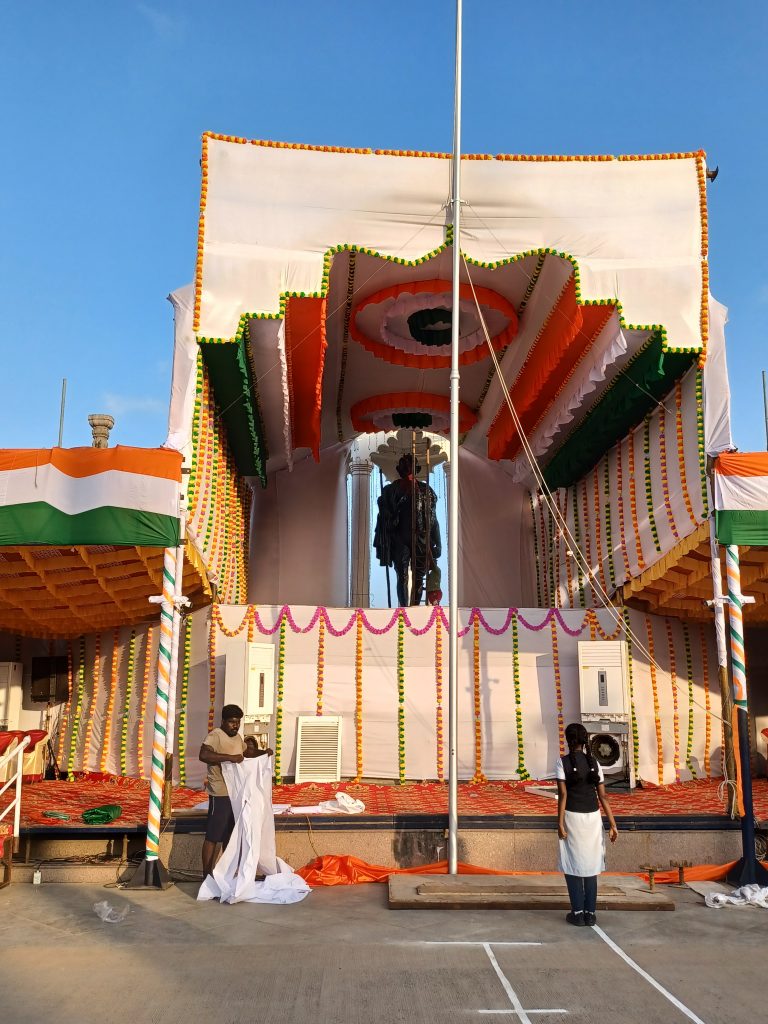 Gandhi Statue, Pondicherry
