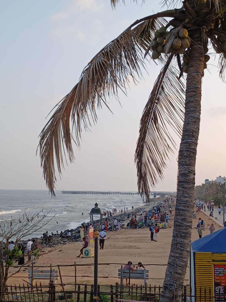 Beach and Goubert Salai Promenade, Pondicherry