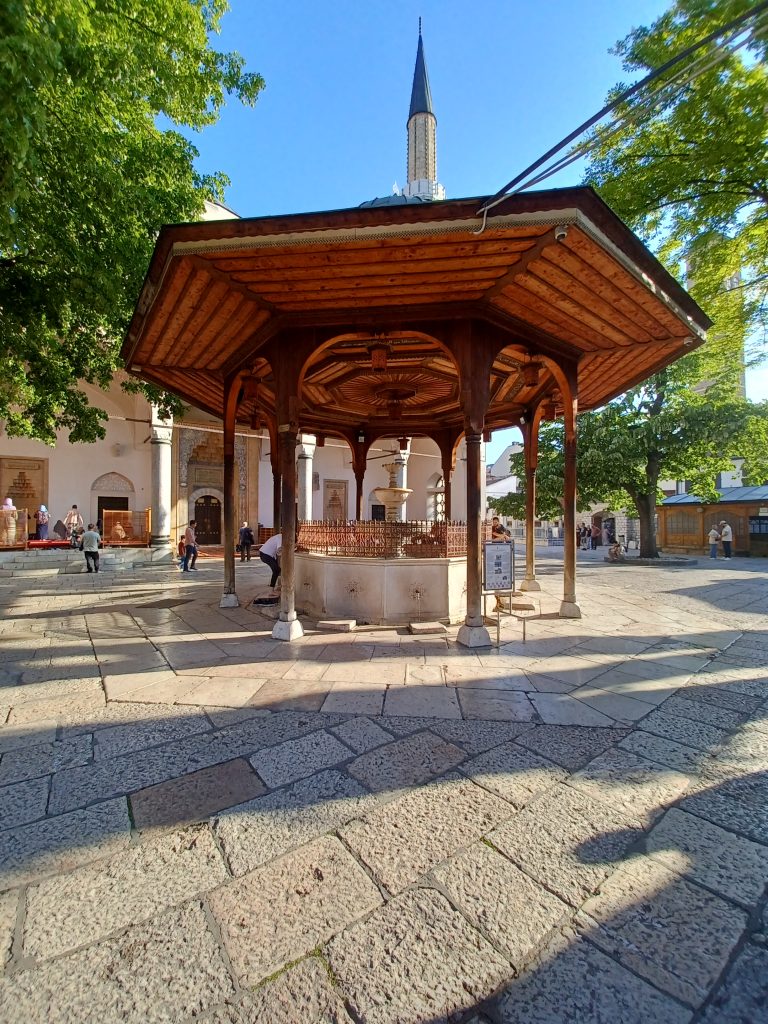 Fountain, Gazi Huzrav Beg Mosque, Sarajevo