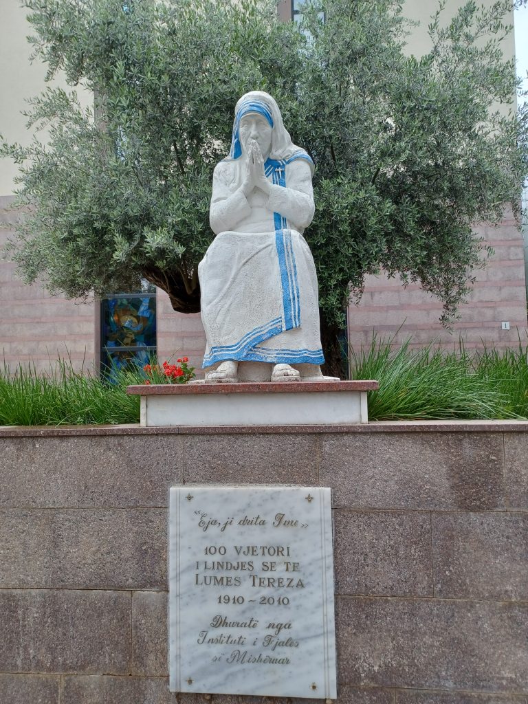 Mother Teresa, Tirana
