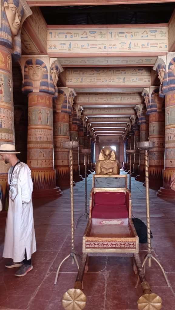 Cleopatra's Throne, Ouarzazate