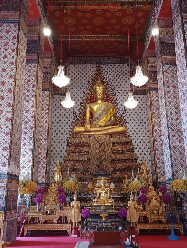 Buddha Statue, Ordination Hall, Wat Arun