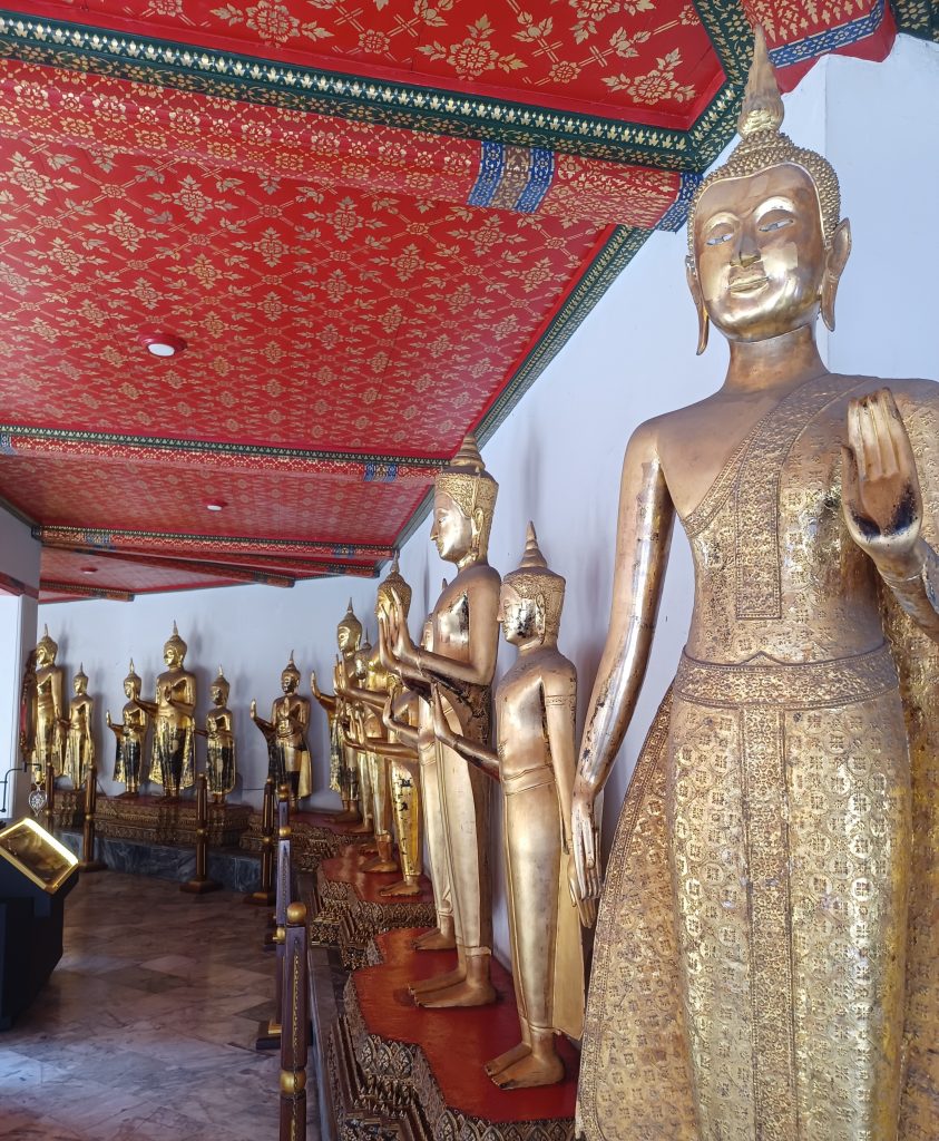Cloisters, Wat Pho