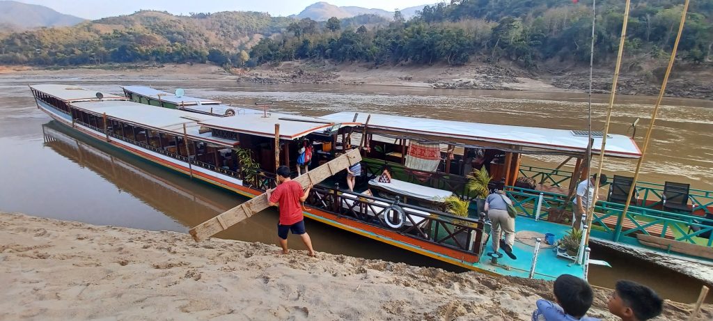 Coming alongside. Mekong River