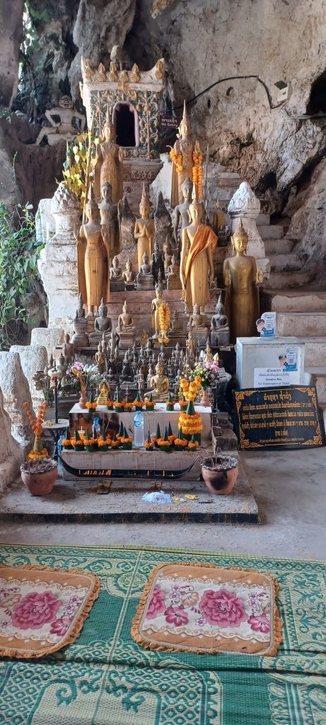 Pak Ou lower cave
