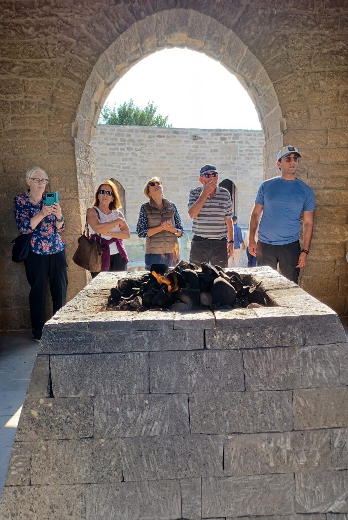 The eternal flame lit by gas, Ateshgah Temple