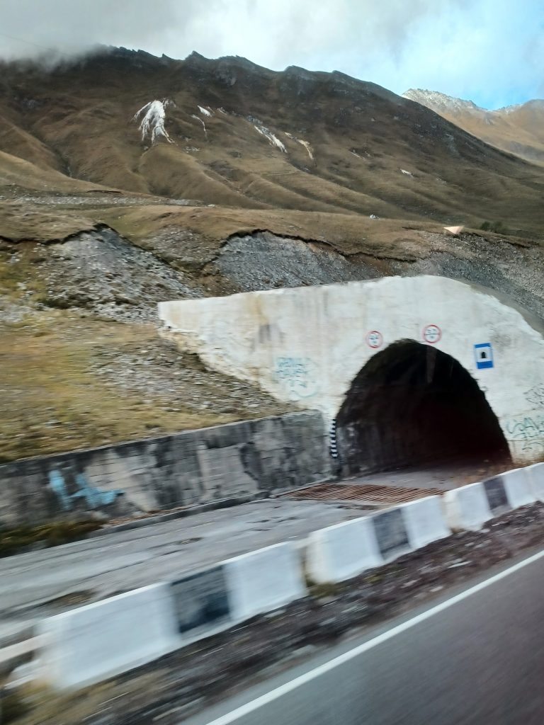 Winter tunnels for vehicles, Georgian Military Highway
