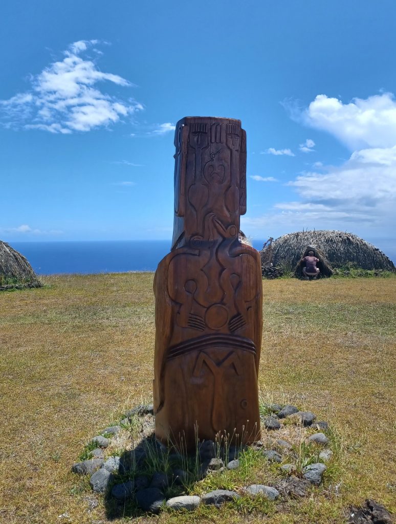 Hoa Hakanania’a, showing carvings on its back, Orongo