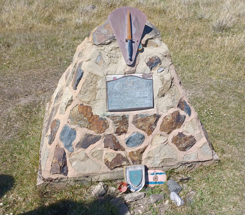 Memorial to three men of 59 Independent Commando Sqn, RE