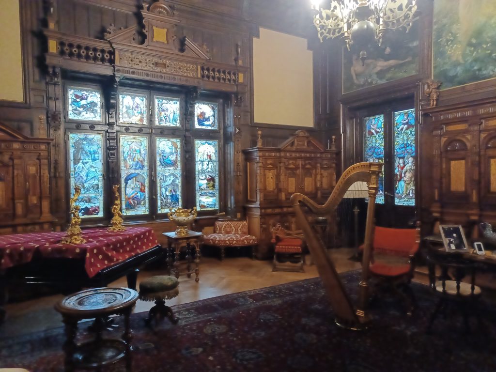 Music room, Peleş Castle