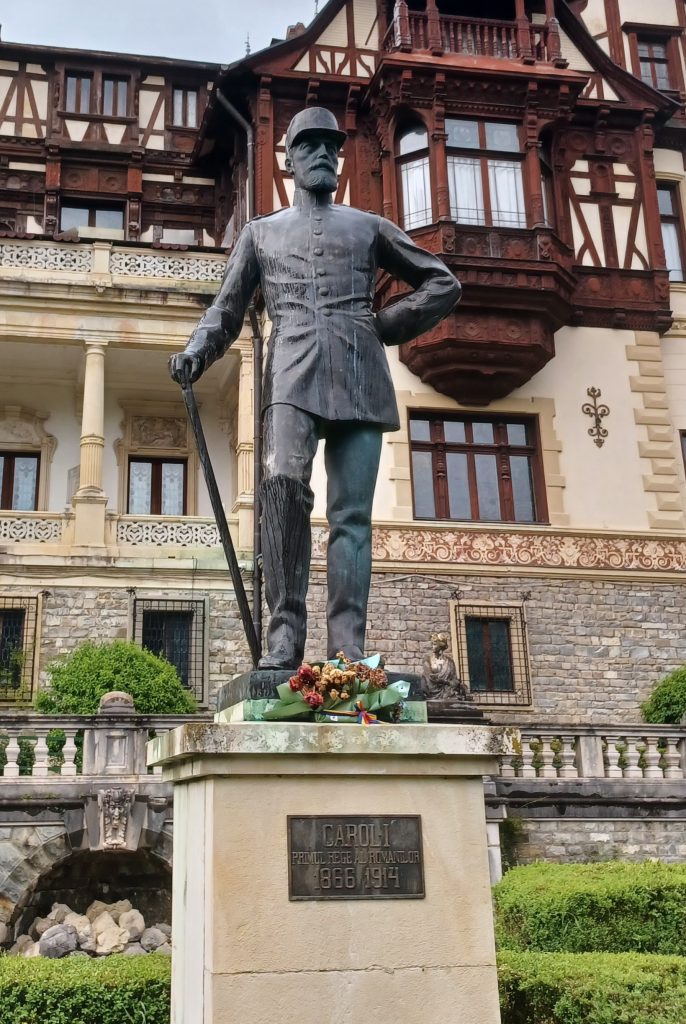 King Carol I statue, Peleş Castle