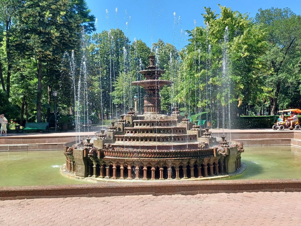 Flower Fountain, Stefan cel Mar Great Park